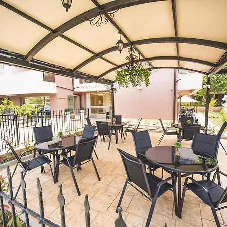 Otel Zonya 3*