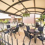 Hotel Zonya 3*