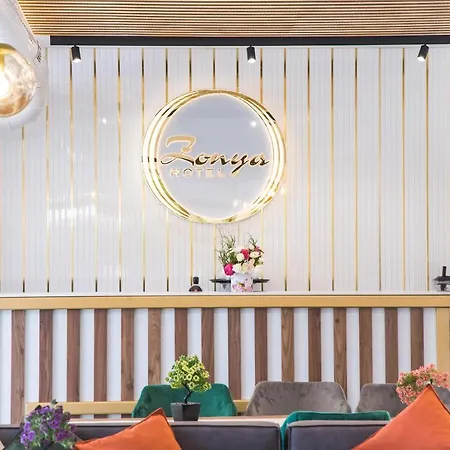 Zonya Hotell Slăntjev Brjag