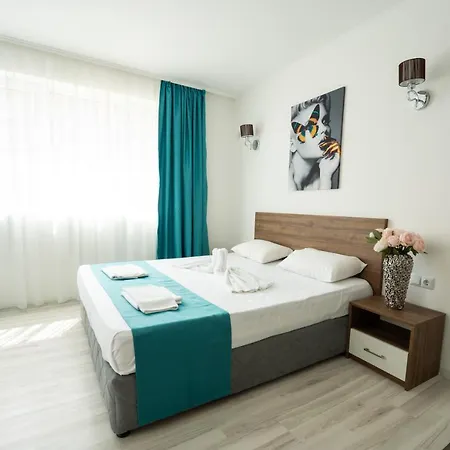 Zonya サニービーチ